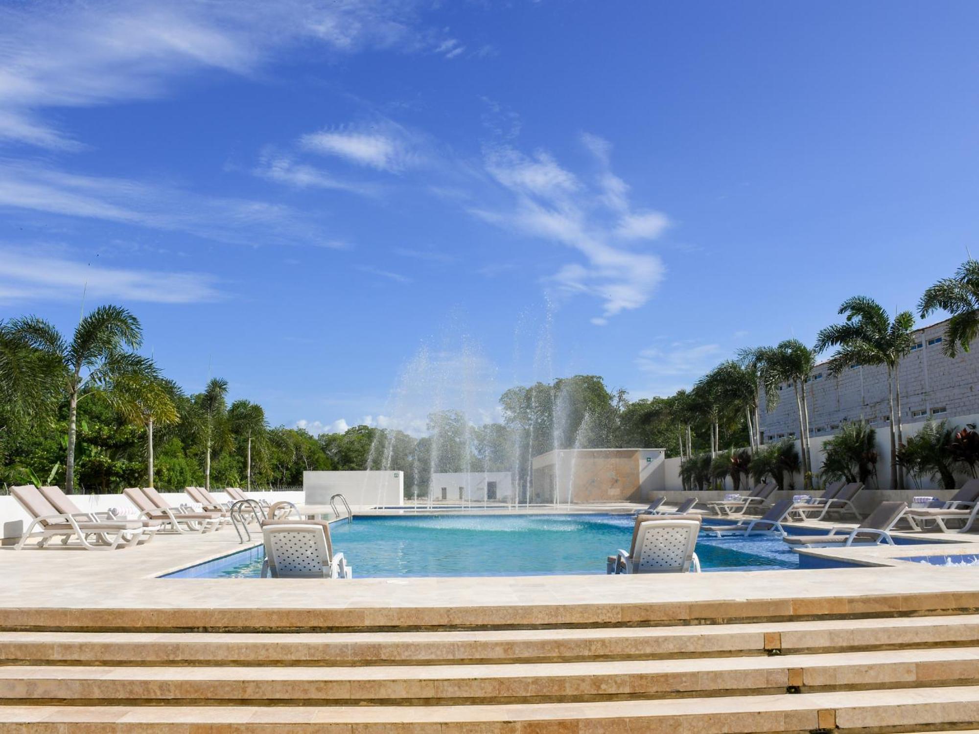 Ciela Hotel Ковеньяс Экстерьер фото